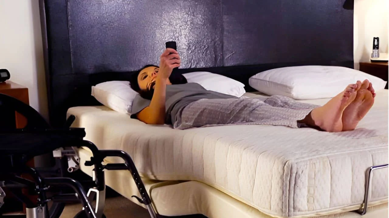 Transfer Master Supernal Hi-Low Height Adjustable Medical Bed For Home with Weight Capacity - Image 5